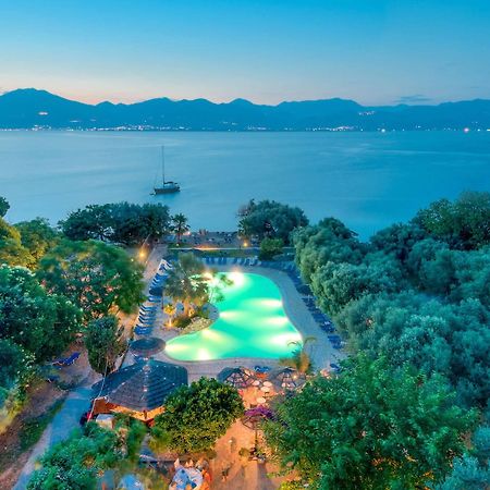 Florida Blue Bay Resort & Spa Псатопиргос Екстериор снимка