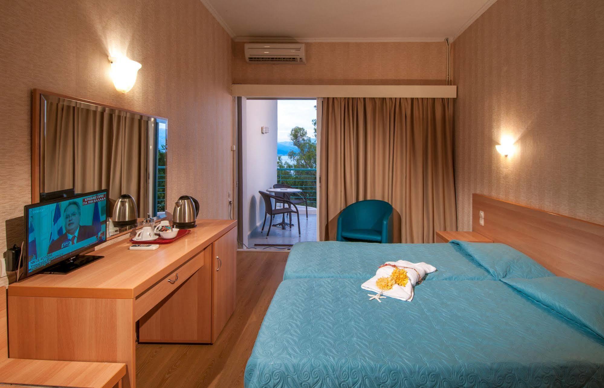 Florida Blue Bay Resort & Spa Псатопиргос Екстериор снимка